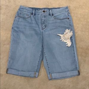 Chico’s girlfriend shorts NWOT